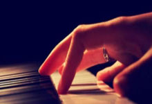 英超-马尔穆什破门格拉利什建功 曼城2-0莱斯特暂列第四.